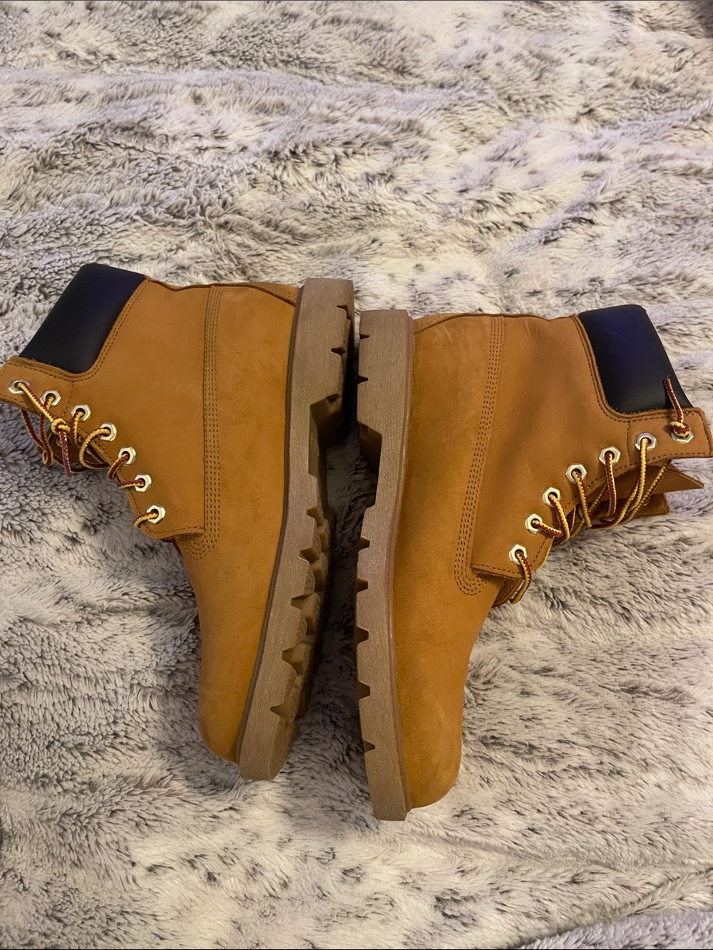 Timberlands - Picture 5 of 8